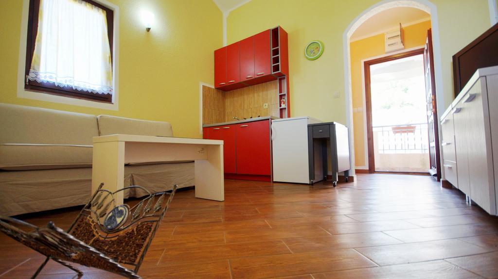 Apartmani Zona スヴェティ・ステファン エクステリア 写真